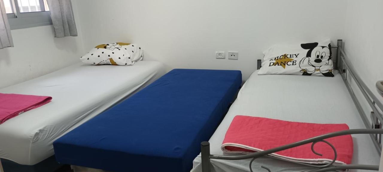 Beach Suite Israel- Private Jacuzzi Garden Suite & Gym, 3 Min Walk To Beach ביץ סוייט ישראל- ג'קוזי פרטי בגינה 3 דקות הליכה לים וחדר כושר Aschkelon Exterior foto