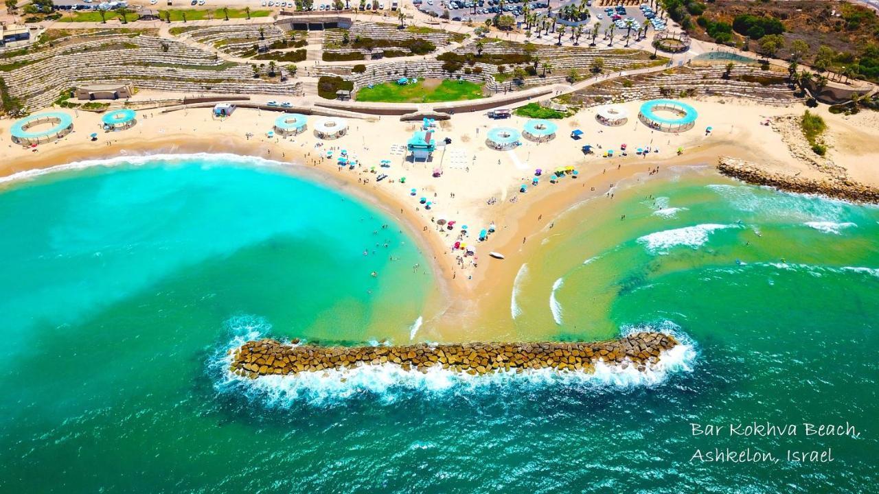 Beach Suite Israel- Private Jacuzzi Garden Suite & Gym, 3 Min Walk To Beach ביץ סוייט ישראל- ג'קוזי פרטי בגינה 3 דקות הליכה לים וחדר כושר Aschkelon Exterior foto